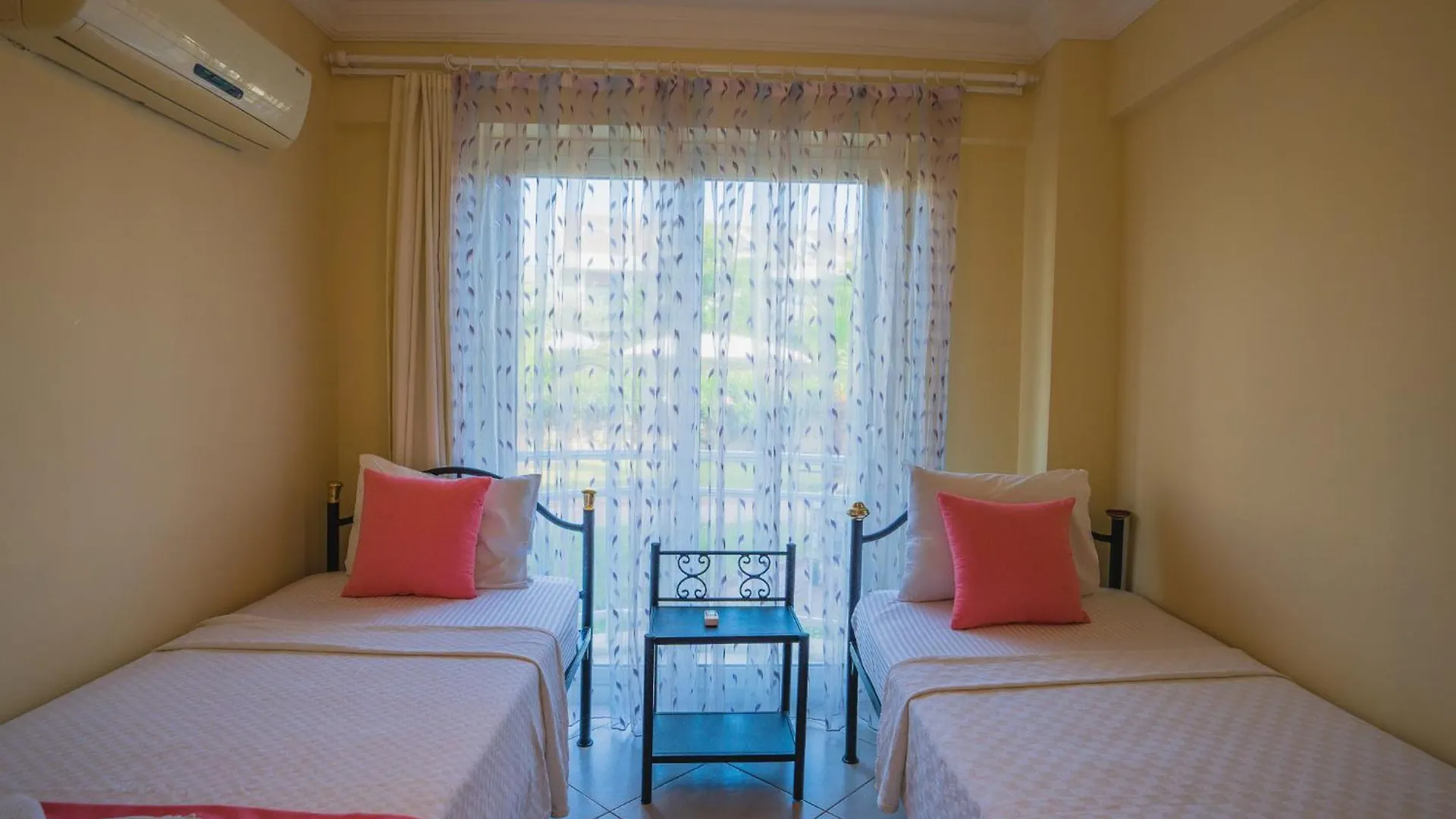 Sunset Beach Club Aqua Lettings Fethiye Türkiye