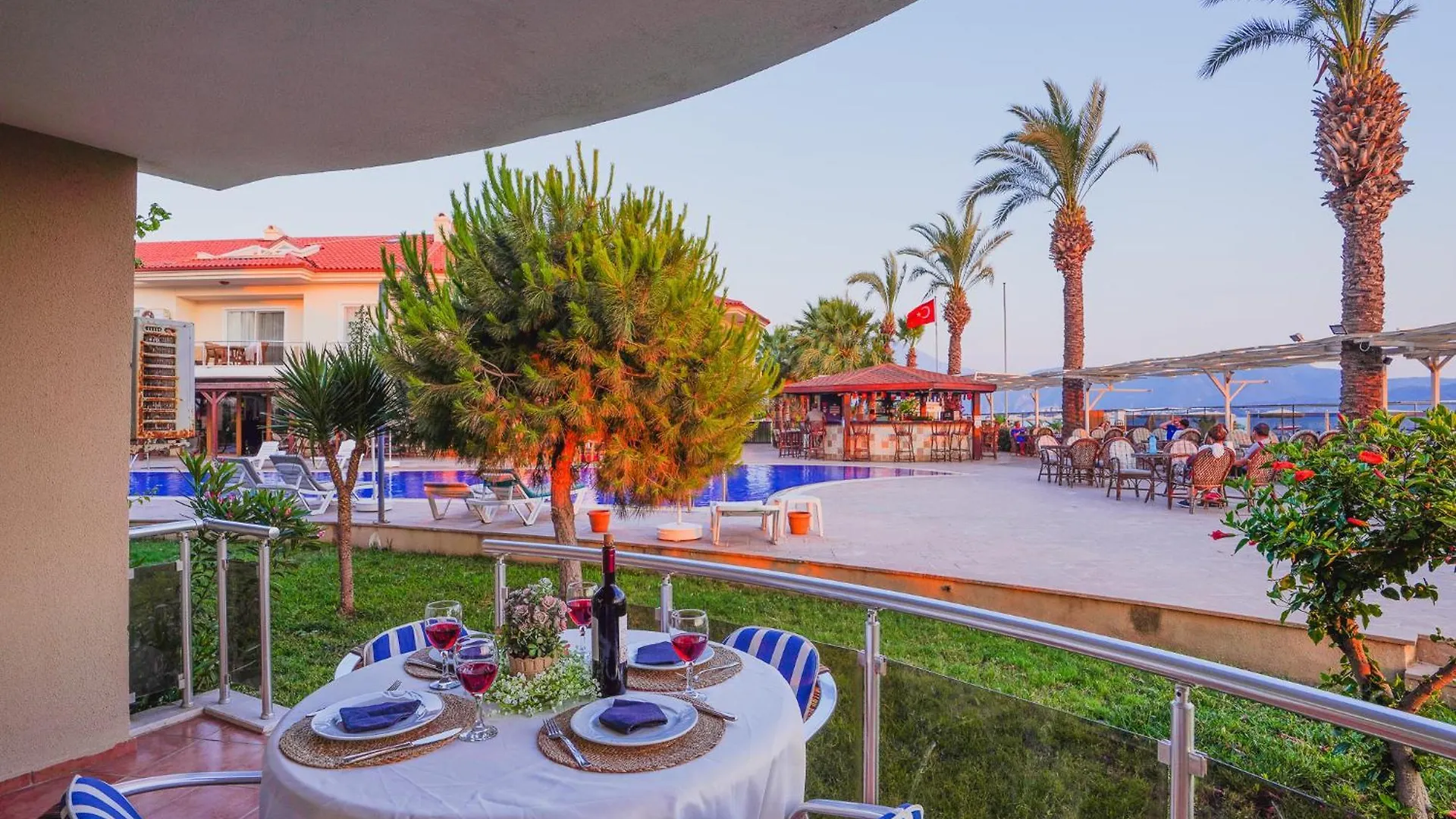 Sunset Beach Club Aqua Lettings Fethiye 3*,  Türkiye