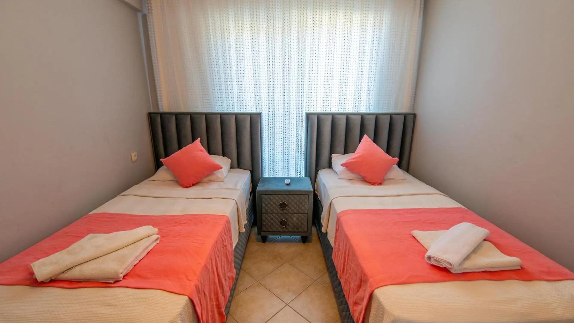 Aparthotel Sunset Beach Club Aqua Lettings Fethiye