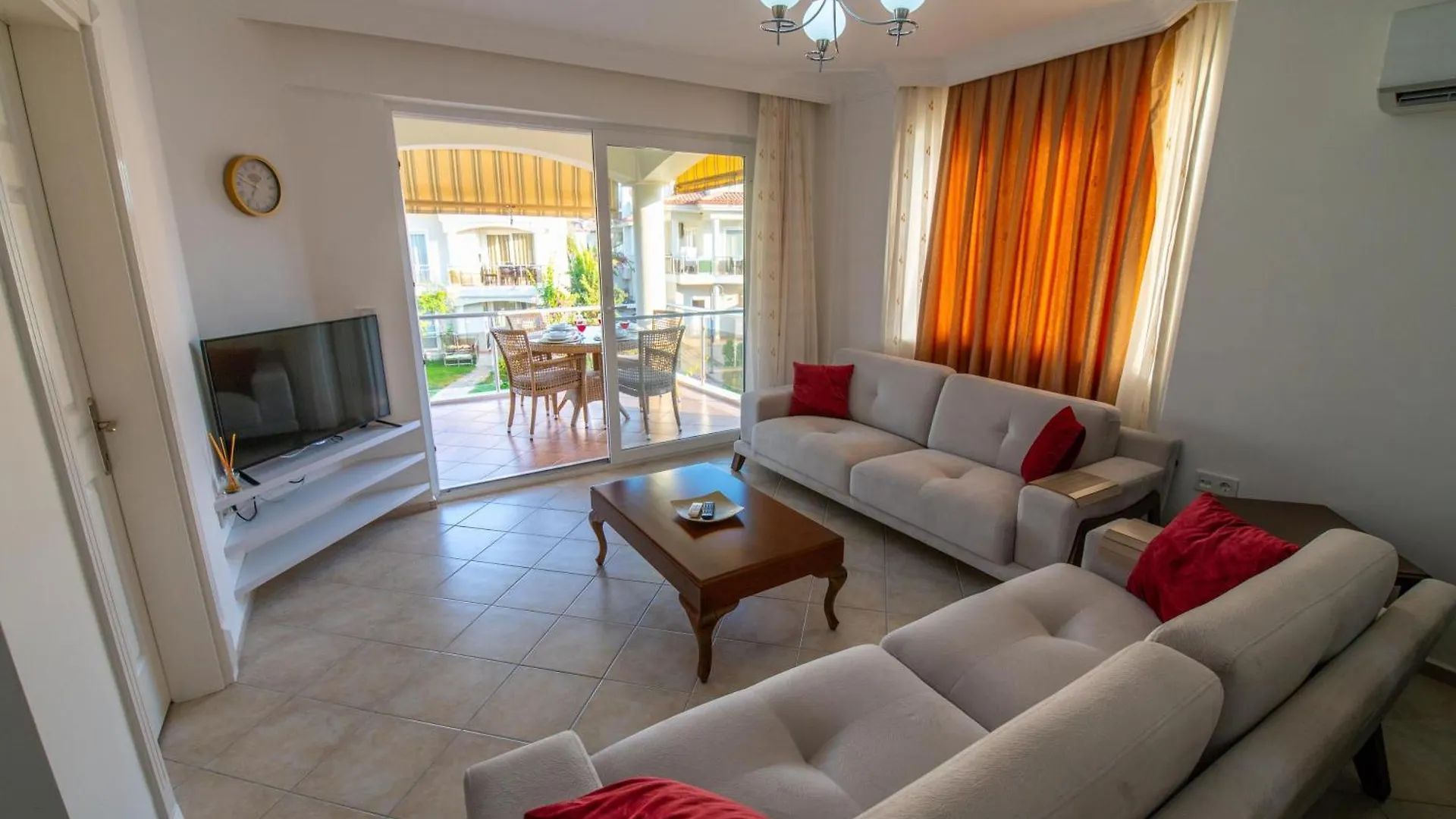 Aparthotel Sunset Beach Club Aqua Lettings Fethiye